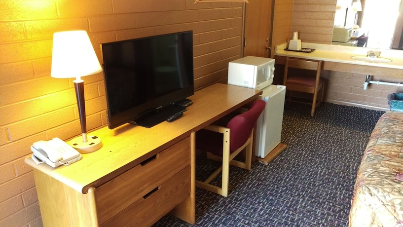 Imagen de la habitación del Motel Belle-aire. Foto 14