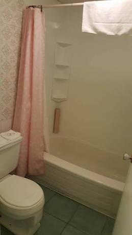 Imagen de la habitación del Motel Bellevue, Ste Anne de Beaupre. Foto 4