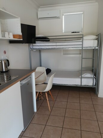 Imagen de la habitación del Motel Belmont Palms. Foto 29