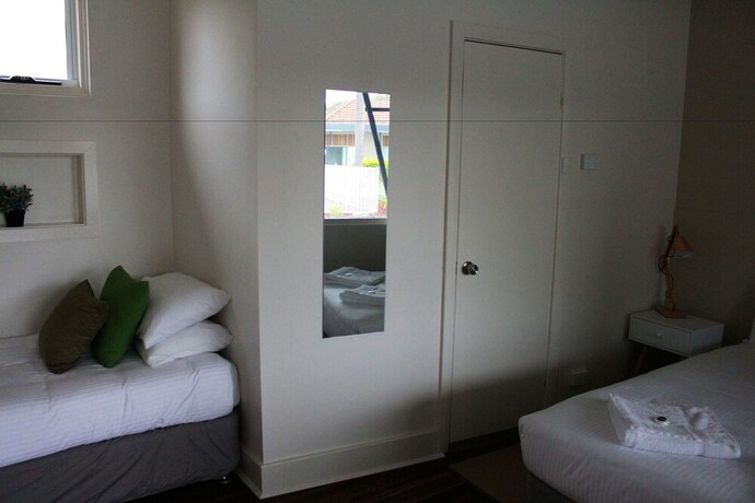 Imagen de la habitación del Motel Belmont Palms. Foto 32