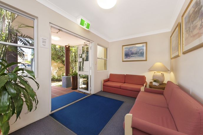 Imagen de los interiores del Motel Benson Court. Foto 15