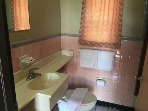 Imagen de la habitación del Motel Best Value Inn Sandusky. Foto 14