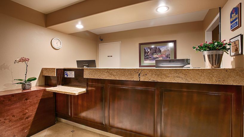 Imagen de los interiores del Motel Best Western La Posada. Foto 20