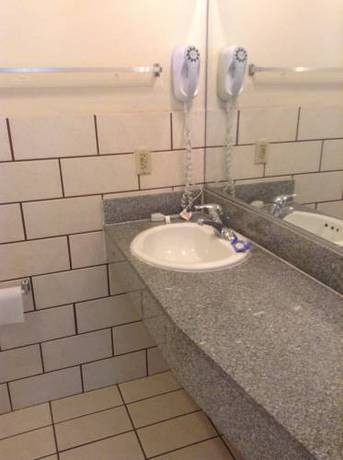 Imagen de la habitación del Motel Big A. Foto 15
