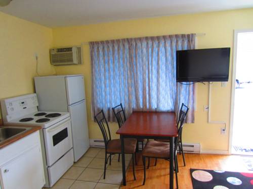 Imagen de la habitación del Motel Black Sea, Penticton. Foto 10