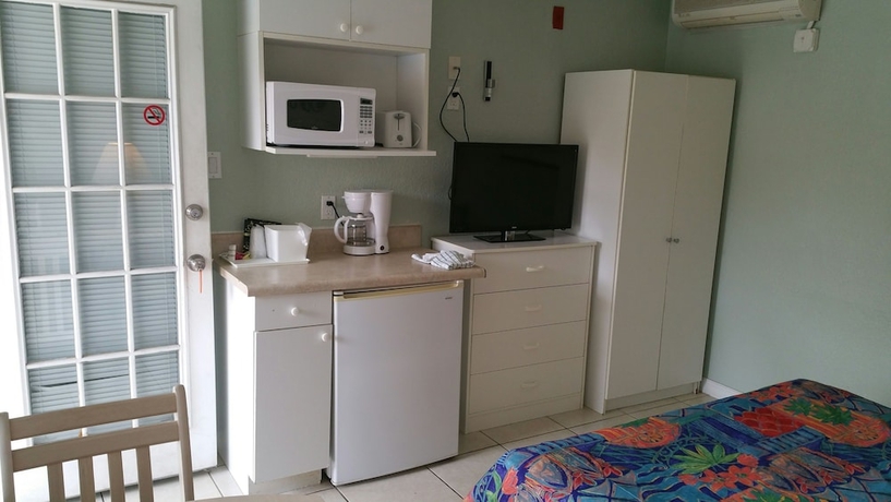 Imagen de la habitación del Motel Blind Pass Resort. Foto 12