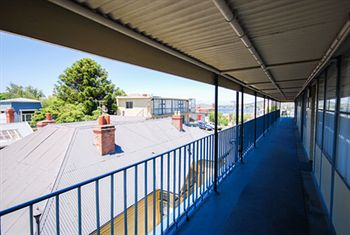 Imagen de los interiores del Motel Blue Hills. Foto 7
