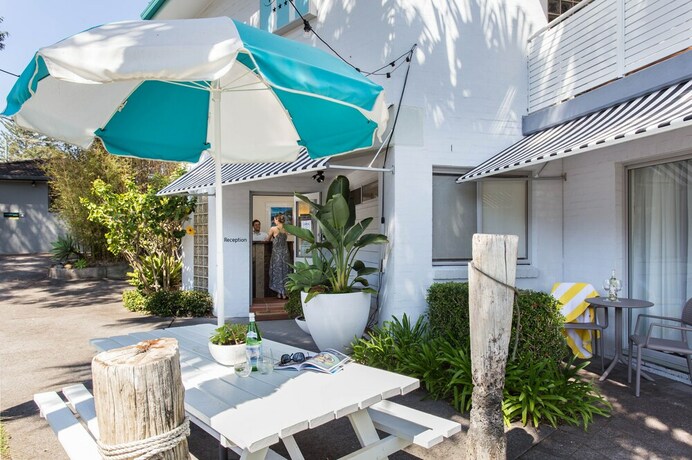 Imagen de los interiores del Motel Blueys. Foto 37