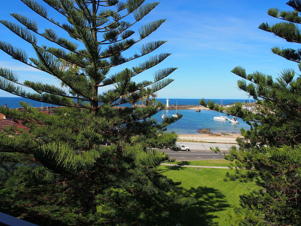 Imagen de los exteriores del Motel Boat Harbour. Foto 12