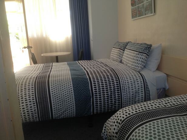 Imagen de la habitación del Motel Bogong Moth. Foto 18