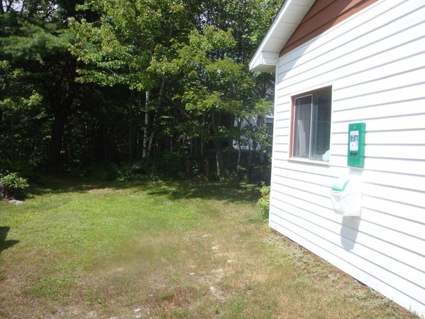 Imagen de los interiores del Motel Bo-mark. Foto 16