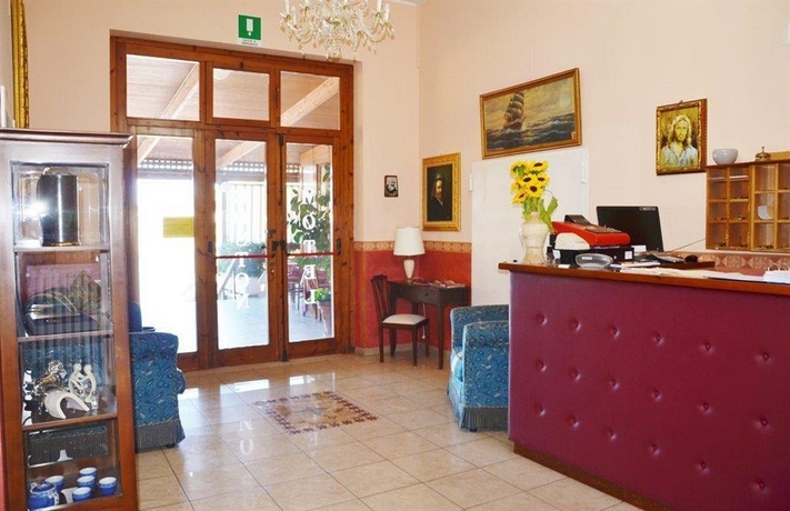 Imagen de los interiores del Motel Boston, Silvi. Foto 14
