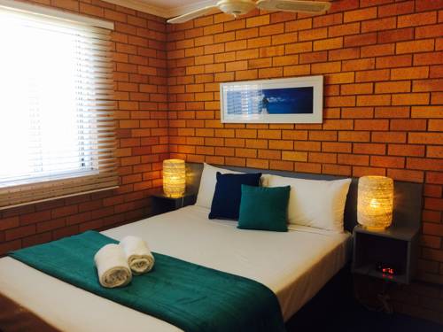 Imagen de la habitación del Motel Bosuns Inn. Foto 5