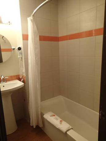 Imagen de la habitación del Motel Bowmont. Foto 8