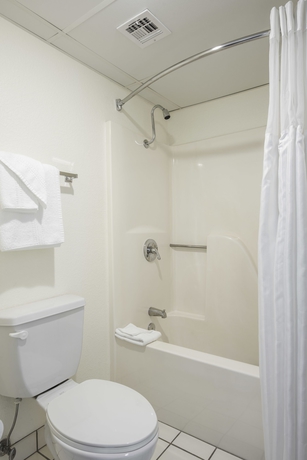 Imagen de la habitación del Motel Branson's Best. Foto 8