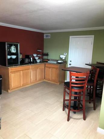 Imagen general del Motel Budget Inn. Foto 1