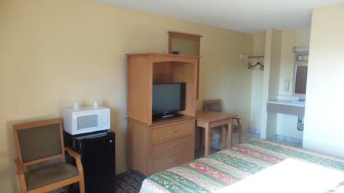 Imagen de la habitación del Motel Budget Inn San Gabriel. Foto 9