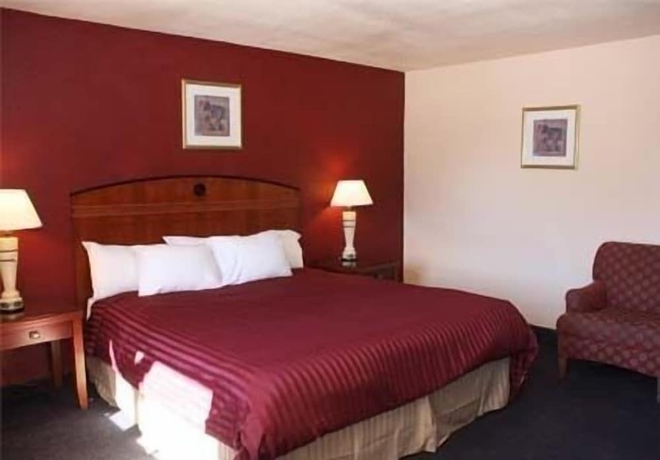 Imagen de la habitación del Motel Budget Inn, San Luis Obispo. Foto 7