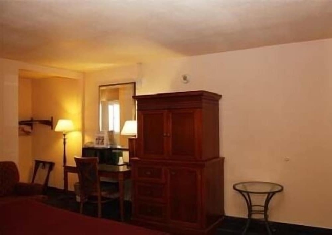 Imagen de la habitación del Motel Budget Inn, San Luis Obispo. Foto 13