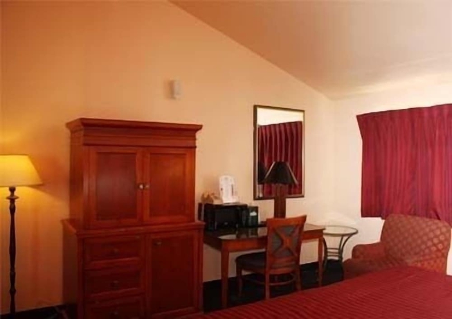 Imagen de la habitación del Motel Budget Inn, San Luis Obispo. Foto 14