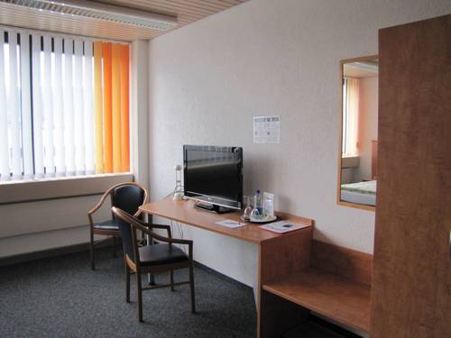 Imagen de la habitación del Motel Budget Self Check-in. Foto 10