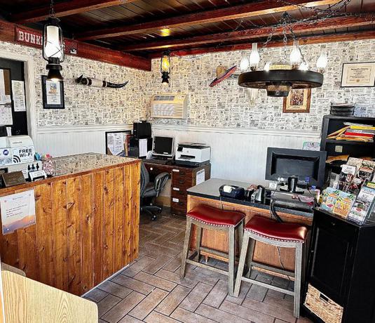 Imagen de los interiores del Motel Buffalo Chips Ranch House. Foto 14