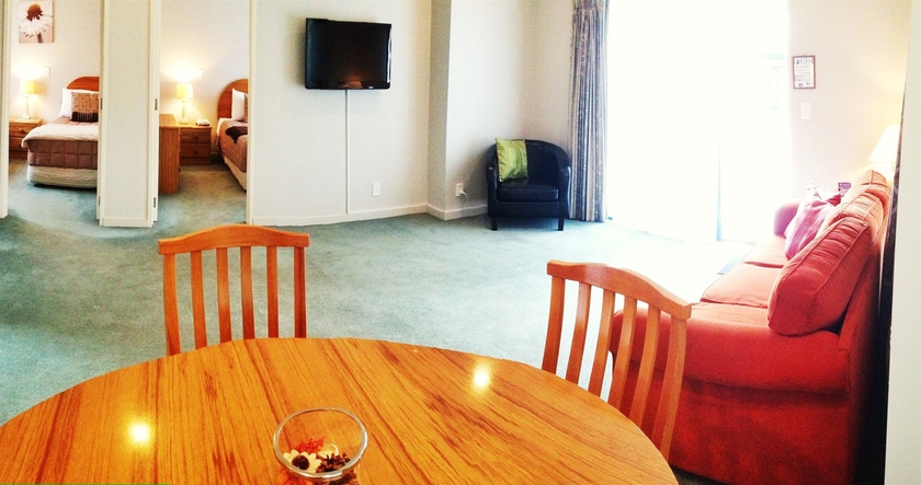 Imagen de la habitación del Motel Bush Inn Court. Foto 10