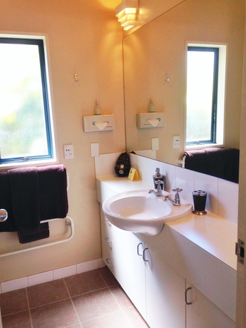 Imagen de la habitación del Motel Bush Inn Court. Foto 11