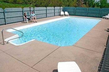 Imagen de los exteriores del Motel Cabot Trail. Foto 10
