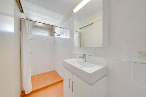 Imagen de la habitación del Motel Camelot, Gladstone. Foto 2