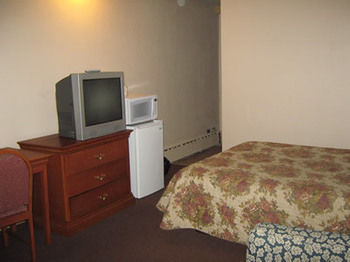 Imagen de la habitación del Motel Canadiana. Foto 10