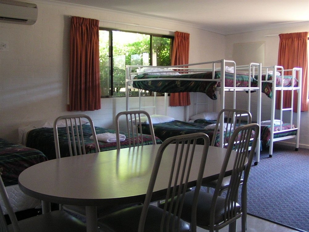 Imagen de los interiores del Motel Canberra Carotel. Foto 13