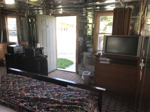 Imagen de la habitación del Motel Capri, Dartmouth. Foto 8