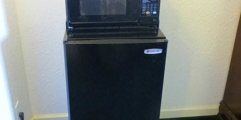 Imagen de la habitación del Motel Capri, Redwood Junction. Foto 5