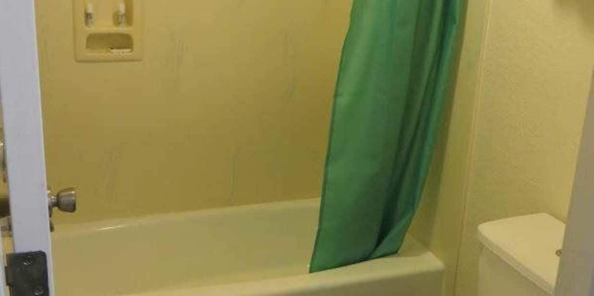 Imagen de la habitación del Motel Capri, Redwood Junction. Foto 13