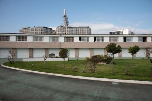 Imagen de los exteriores del Motel Caribe, Vigo. Foto 7