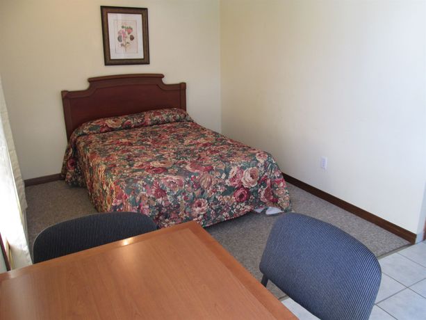 Imagen de la habitación del Motel Cedar Springs. Foto 4