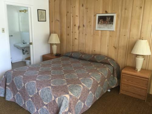 Imagen de la habitación del Motel Cedars, Princeton. Foto 14