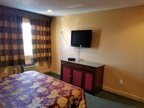 Imagen de la habitación del Motel Central Inn On 41 Street. Foto 12