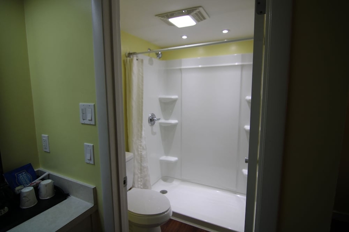 Imagen de la habitación del Motel Central - Inverness. Foto 13