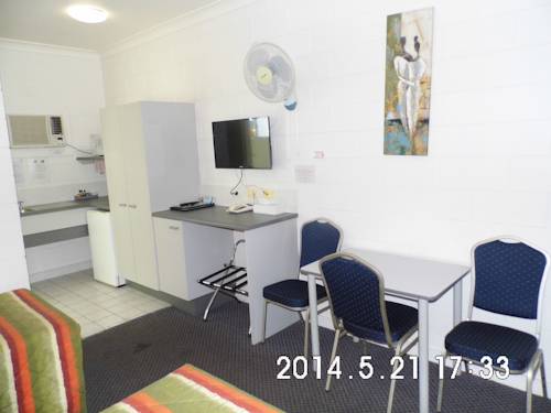 Imagen de la habitación del Motel Central Point. Foto 3