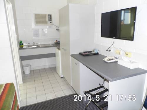 Imagen de la habitación del Motel Central Point. Foto 4