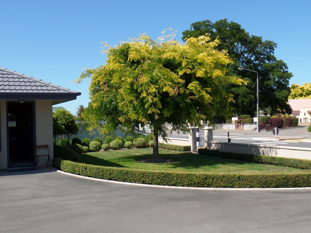 Imagen de los exteriores del Motel Centre Court. Foto 11