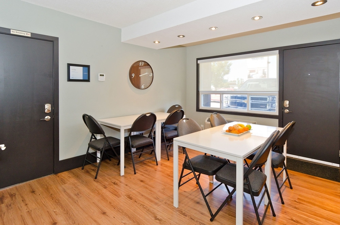 Imagen del bar/restaurante del Motel Centro, Calgary. Foto 2