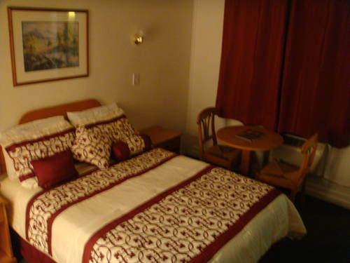 Imagen de la habitación del Motel Chalet, Bend. Foto 8