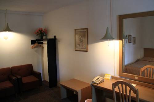 Imagen de la habitación del Motel Champlain. Foto 5