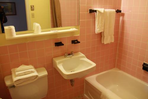 Imagen de la habitación del Motel Champlain. Foto 15