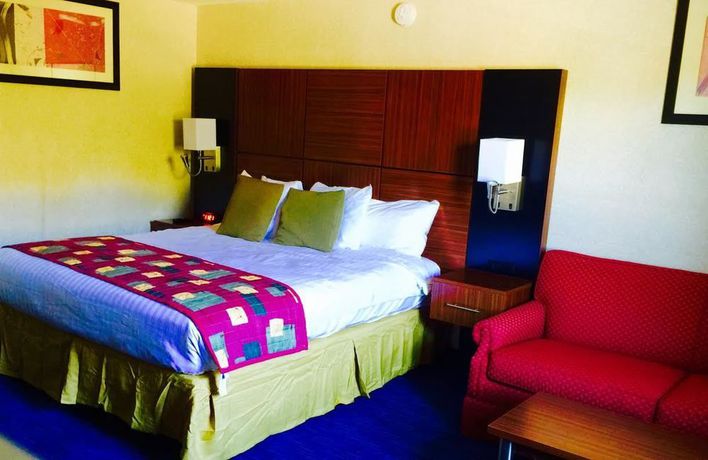 Imagen de la habitación del Motel Charles River Inn. Foto 16