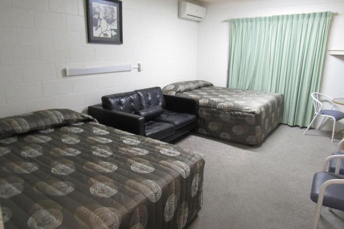 Imagen de la habitación del Motel Charters Towers Park. Foto 16