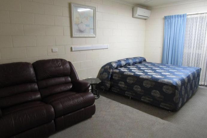 Imagen de la habitación del Motel Charters Towers Park. Foto 18